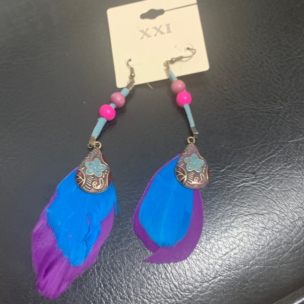 Forever 21 Vibrant Blue and Purple Feather Earrings